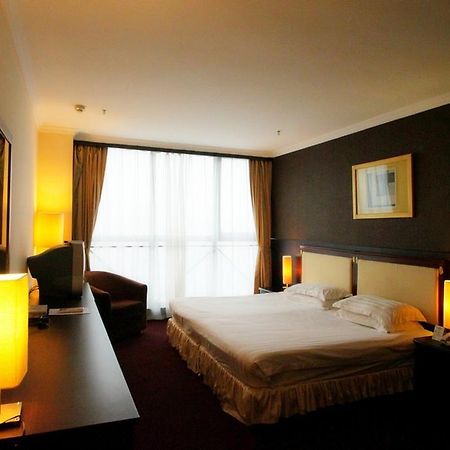 Peach Blossom Castle Hotel Shanghai Exterior photo
