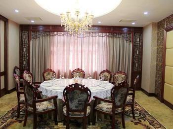 Peach Blossom Castle Hotel Shanghai Exterior photo